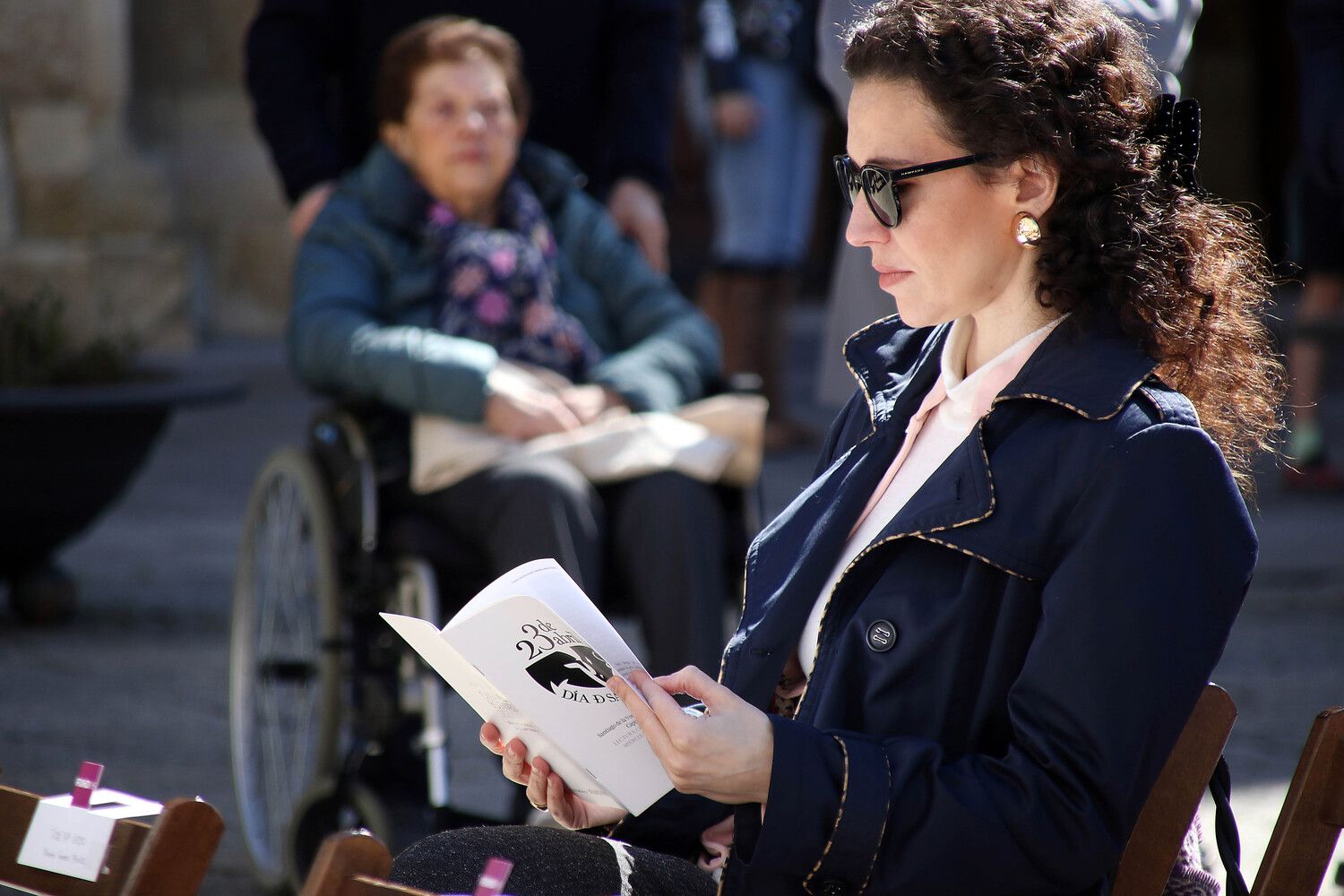 La Casa Botines de León celebra el día de san Jorge con el pregón de José Luis Puerto | Peio García / ICAL