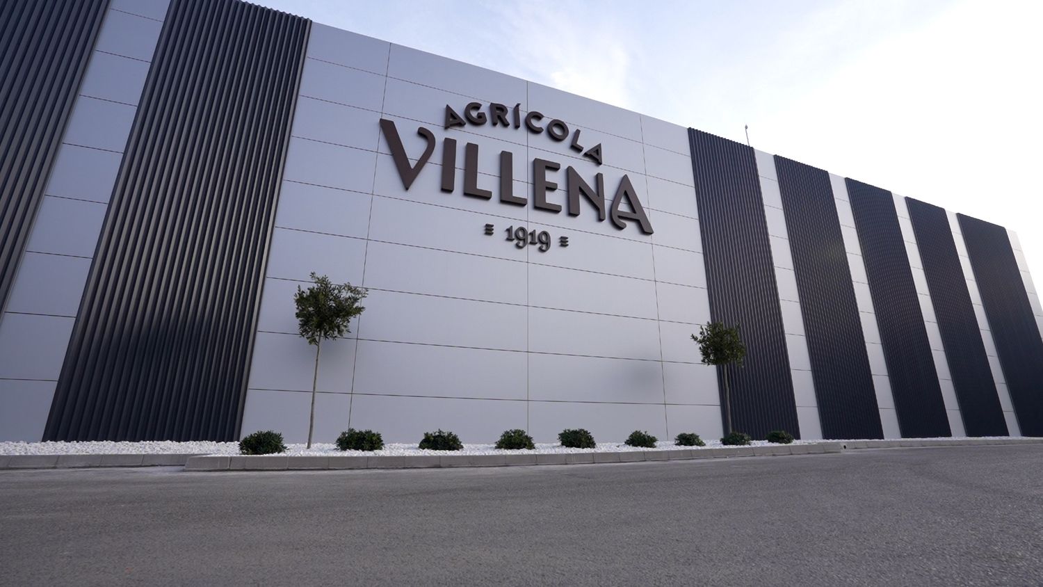 Fachada de Agrícola Villena