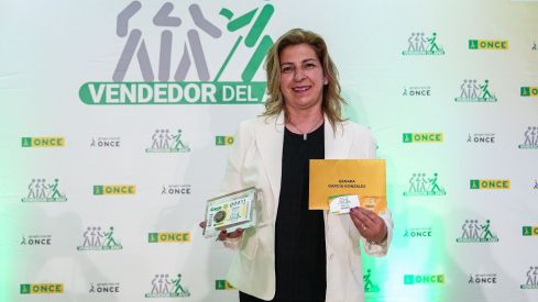 La leonesa Genara García, reconocida como mejor vendedora de la ONCE en la Comunidad