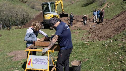 Exhumación en la fosa común de Busdongo (León) | Óscar Rodriguez / ARMH 