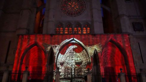 La Catedral de León y San Isidoro se llenan de color este fin de semana | Campillo / ICAL