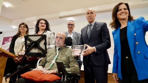 Urbano González Escapa, Premio a la Labor por el Comercio Justo en León | Campillo / ICAL Urbano González Escapa, Premio a la Labor por el Comercio Justo en León | Campillo / ICAL