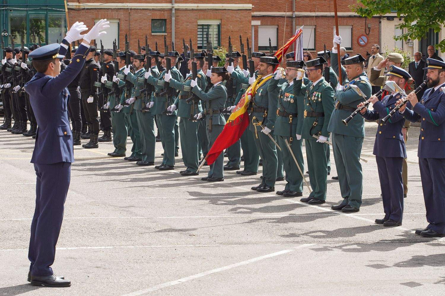 Acto conmemorativo del 181 aniversario de la fundación de la Guardia Civil en León | Campillo / ICAL Acto conmemorativo del 181 aniversario de la fundación de la Guardia Civil en León | Campillo / ICAL