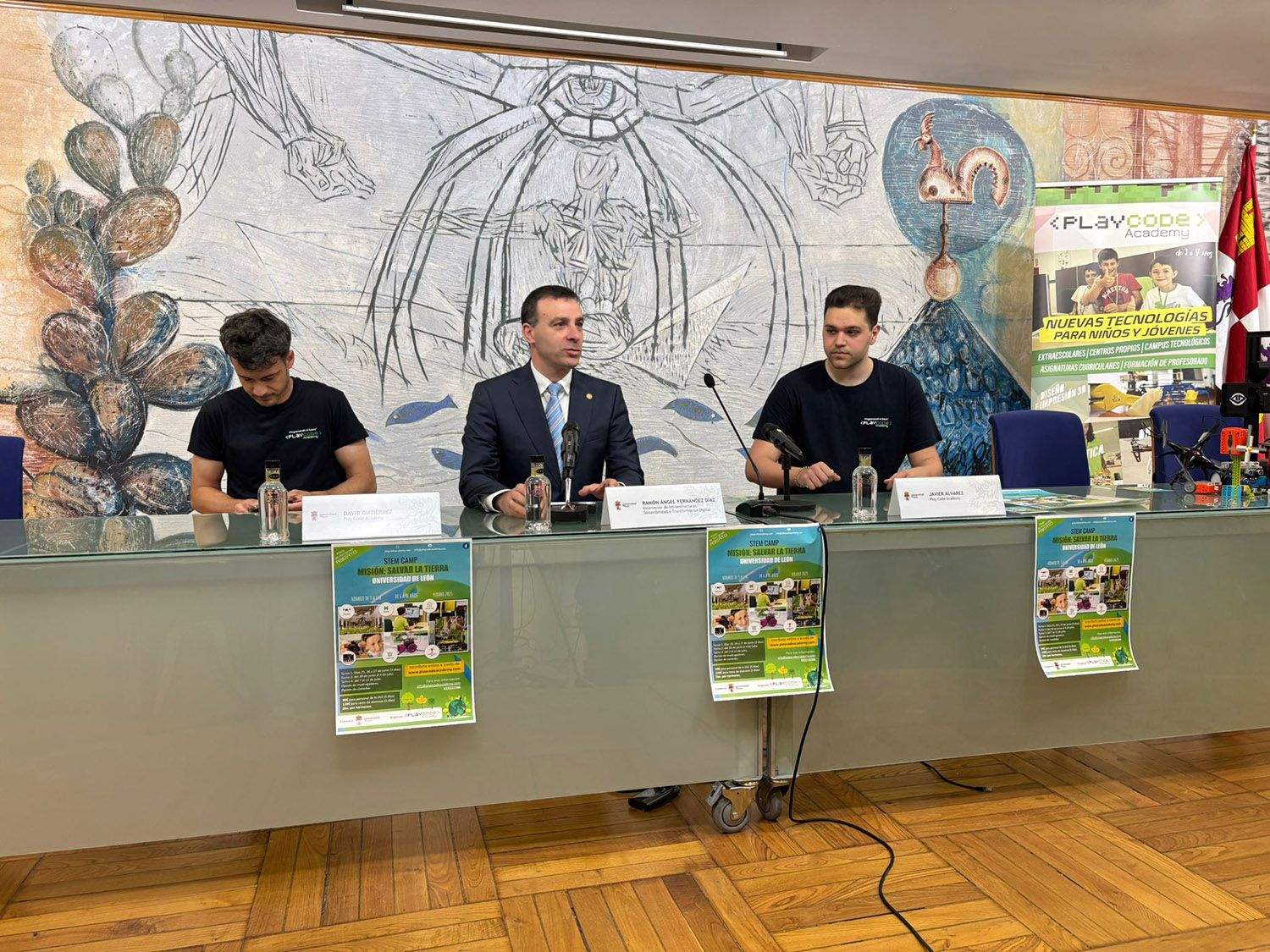 Campus Play Code en la Universidad de León. Campus Play Code en la Universidad de León.