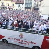 Celebración del último ascenso de la Cultural y Deportiva Leonesa en la ciudad de León | Campillo / ICAL