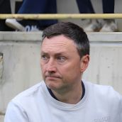 Raúl Llona reconoce que la derrota de la Cultural en el derbi "es una situación dura, difícil de digerir" | Isaac Llamazares Raúl Llona reconoce que la derrota de la Cultural en el derbi "es una situación dura, difícil de digerir" | Isaac Llamazares