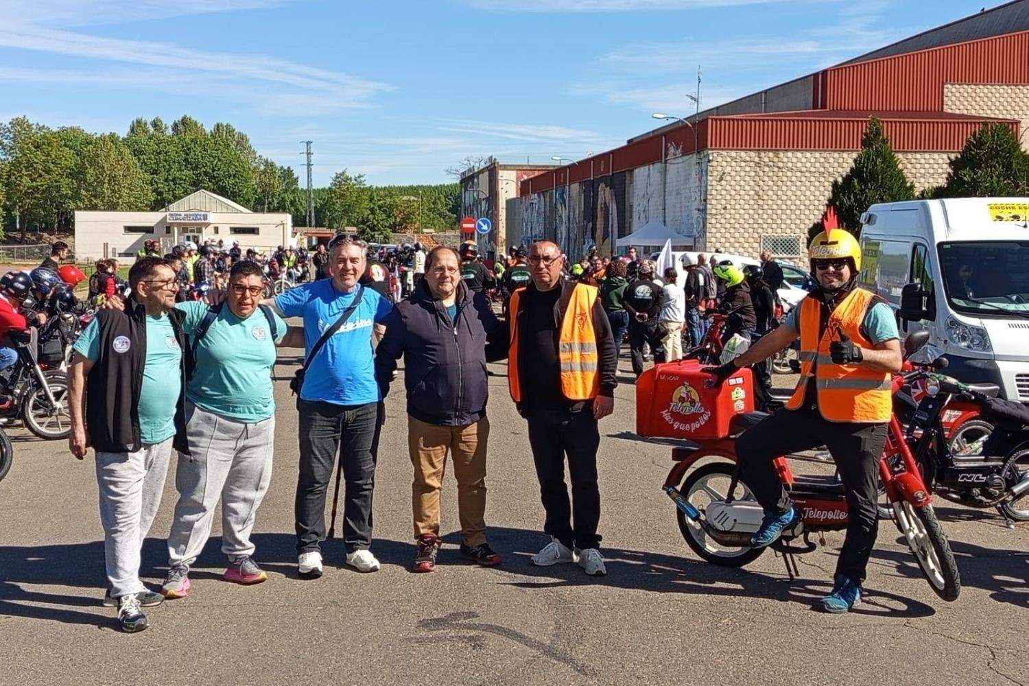 Más de 300 Vespinos participan en la XV Reunión Nacional de La Bañeza Más de 300 Vespinos participan en la XV Reunión Nacional de La Bañeza