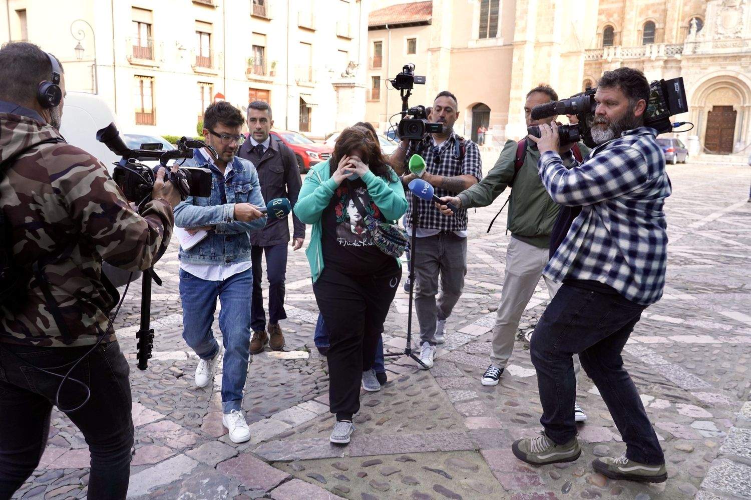 La Audiencia Provincial de León acoge el juicio contra la mujer conocida como ‘reina de la burundanga’ | Campillo / ICAL La Audiencia Provincial de León acoge el juicio contra la mujer conocida como ‘reina de la burundanga’ | Campillo / ICAL