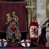Una de las representaciones históricas de la Asociación Cultural El Trovador Leonés |León se viste de época para rememorar la decisión que convertiría a Urraca en Reina de León  . Foto: Mar Calzado