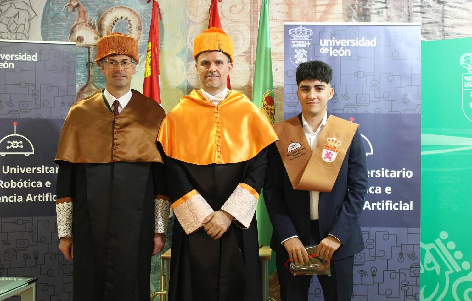 Graduación de la primera promoción del Máster en Robotica e IA de la ULE