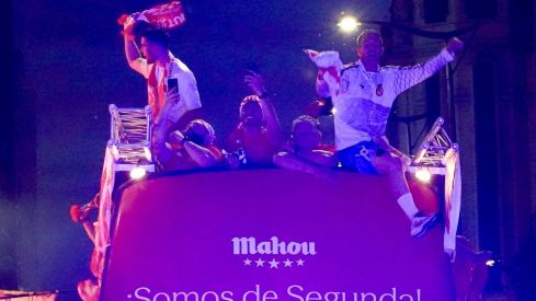 Celebración de la Cultural y Deportiva Leonesa en la plaza de Guzmán el Bueno | Campillo / ICAL