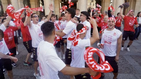 Recibimiento a la Cultural y Deportiva Leonesa en el Ayuntamiento de León | Campillo / ICAL