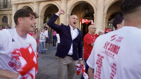 Recibimiento a la Cultural y Deportiva Leonesa en el Ayuntamiento de León | Campillo / ICAL