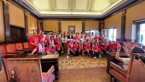 Recibimiento a la Cultural y Deportiva Leonesa en el Ayuntamiento de León | José Martín