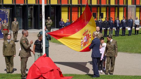 Celebración del Día de las Fuerzas Armadas en León | Campillo / ICAL