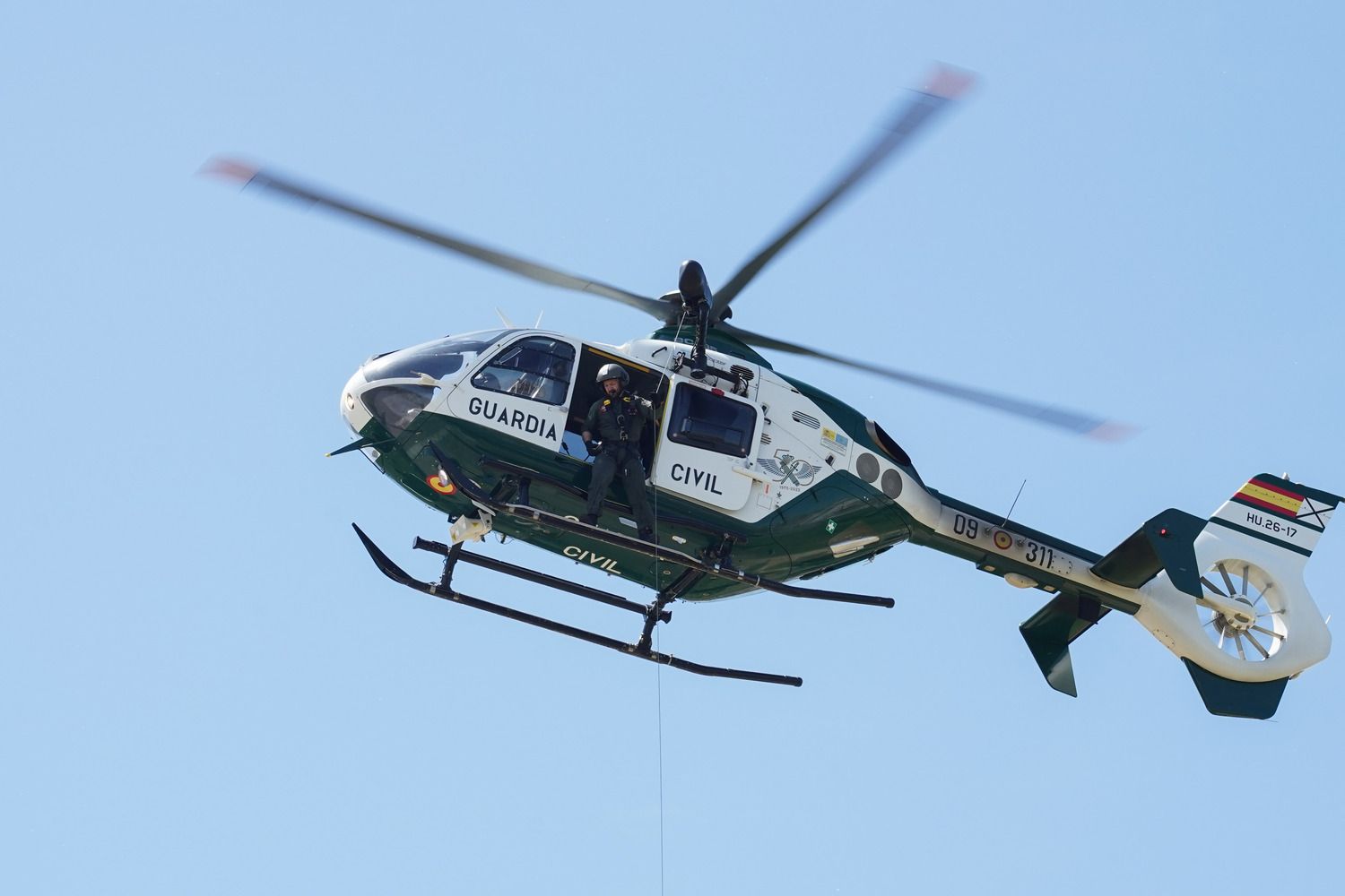 Celebración del Día de las Fuerzas Armadas en León | Campillo / ICAL