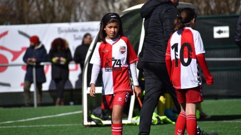 Puente Castro acoge 150 pequeñas futbolistas en la II Copa Primavera | Puente Castro FC