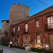 Patrimonio autoriza demolición de un edificio que revela un nuevo tramo de la muralla de León