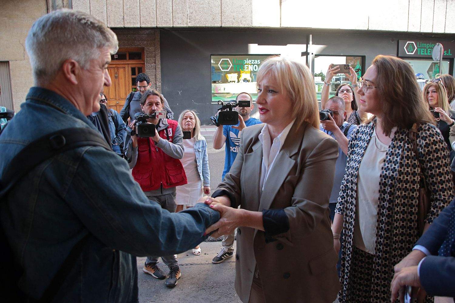 Reunión por el ERTE de Azucarera (5)