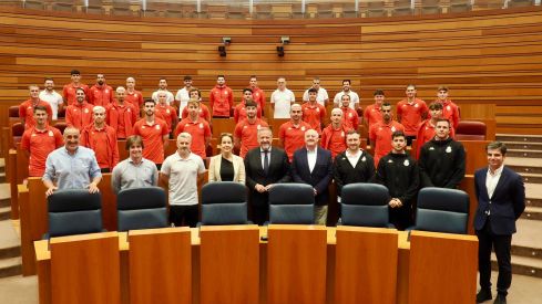 El presidente de las Cortes de CyL celebra el ascenso de la Cultural Leonesa: "Es trabajo de todos"