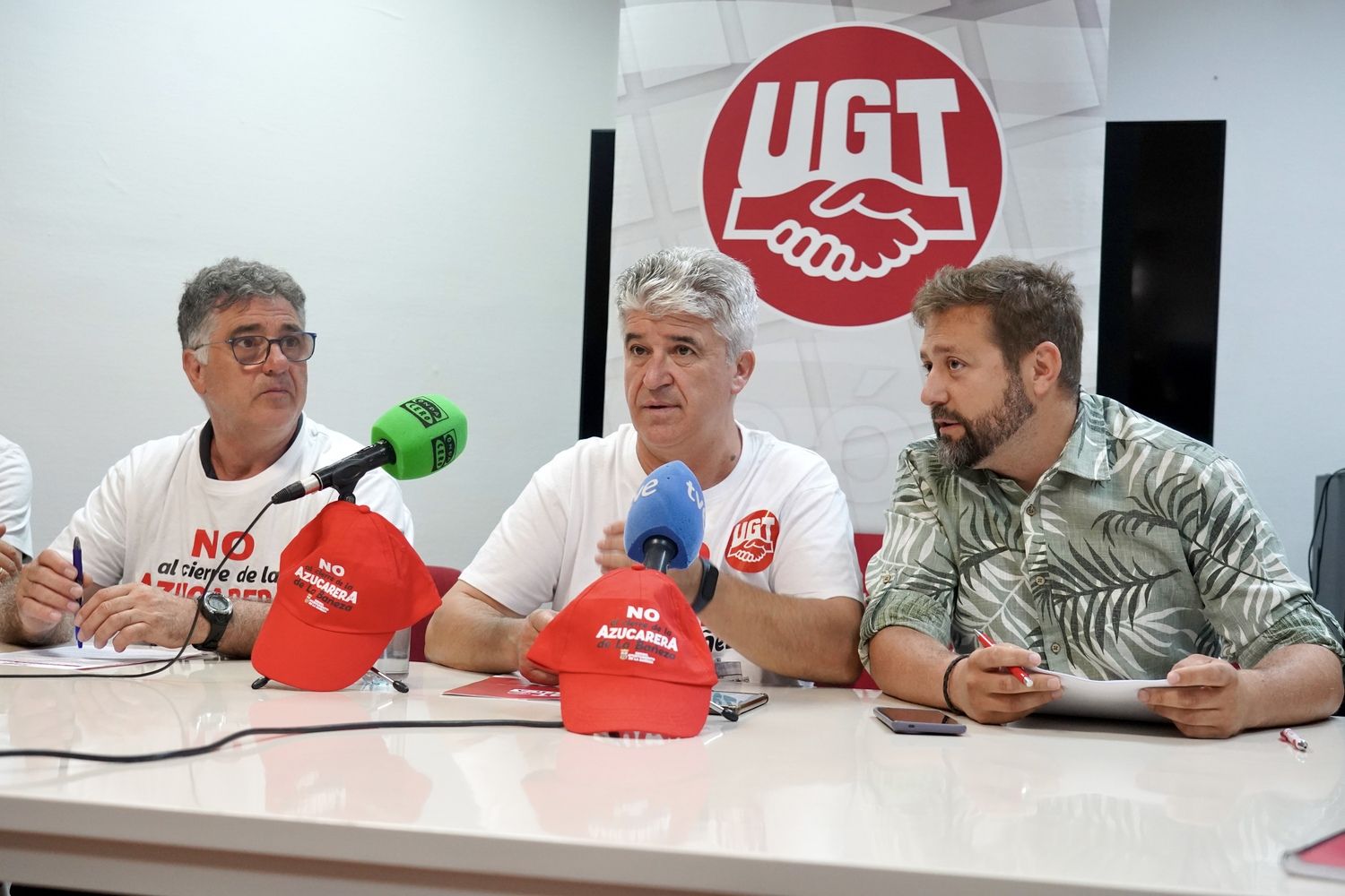 UGT-FICA (Industria, Construcción y Agro) convoca una comparecencia del comité de empresa de la planta de Azucarera en La Bañeza (León) | Campillo / ICAL