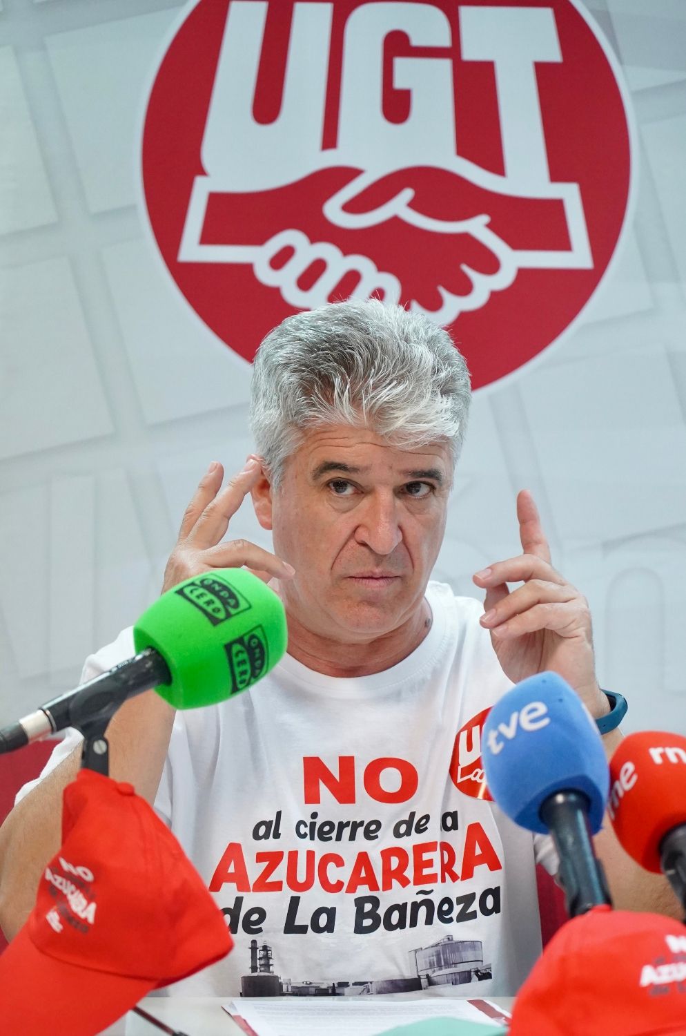 UGT-FICA (Industria, Construcción y Agro) convoca una comparecencia del comité de empresa de la planta de Azucarera en La Bañeza (León) | Campillo / ICAL