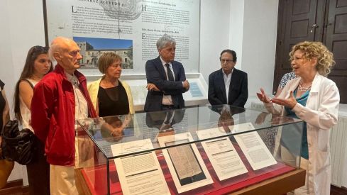 Inauguración de la nueva exposición en el Archivo Histórico Provincial de León 