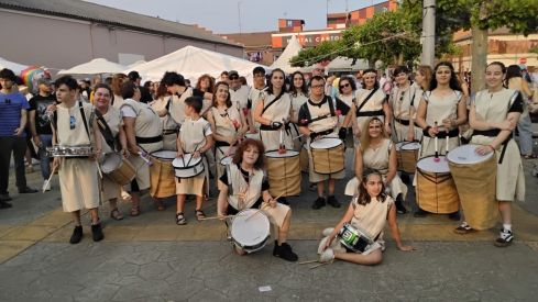 La Bañetukada viaja a Gennevilliers (Francia) para participar en el Carnaval y el Día Europeo de la Música