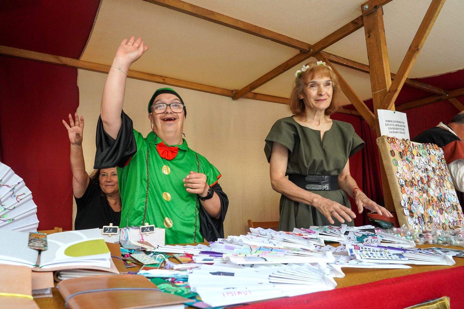 Inauguración de la Feria Medieval de los centros asistenciales de la Diputación de León | Campillo / ICAL