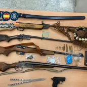 Dos detenidos y un identificado en León por robar escopetas y material de caza en Zamora