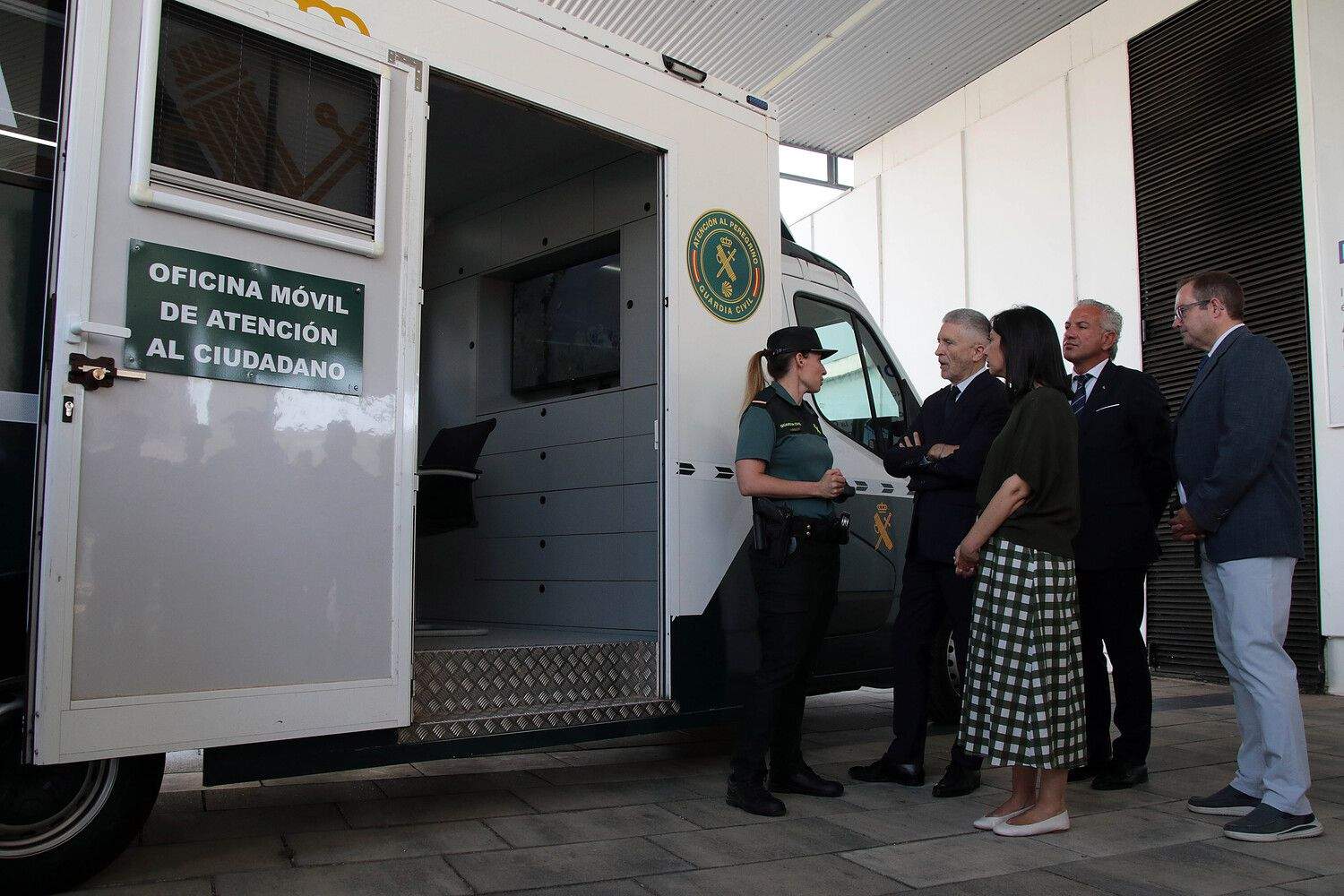 El ministro del Interior, Fernando Grande-Marlaska, presenta el sistema de denuncia telemática de la Guardia Civil | Peio García / ICAL