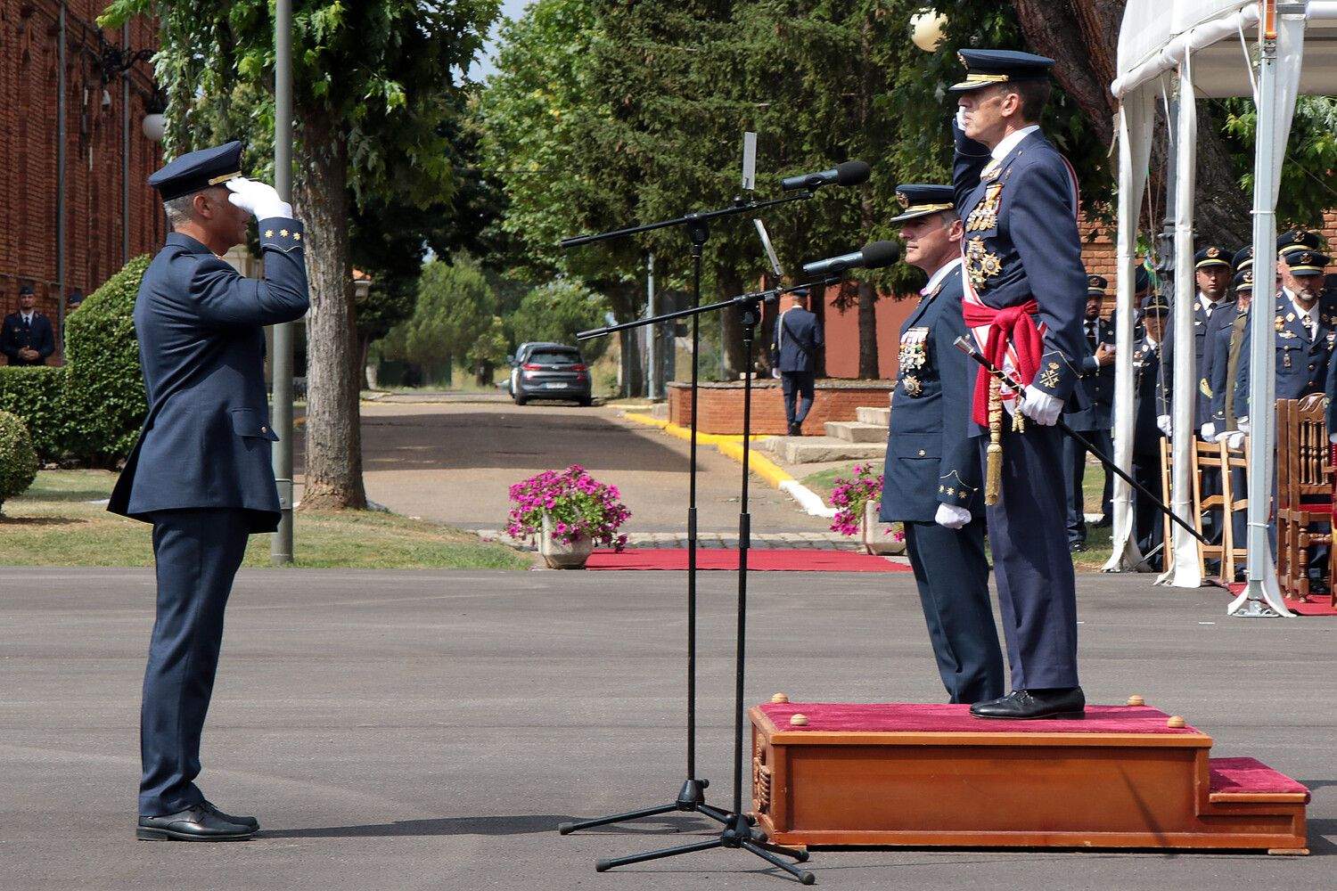 Acto de entrega de Reales Despachos a los sargentos de la XXXIII promoción de la Academia Básica del Aire de León | Peio García / ICAL