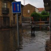 Varios incidentes provocados por las tormentas obligan a intervenir a los bomberos de la Diputación de León Varios incidentes provocados por las tormentas obligan a intervenir a los bomberos de la Diputación de León