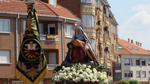 Las Marías celebran el 520 aniversario de la aparición de la Virgen del Camino en su Romería-Procesión | José Martín