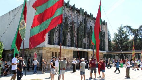Las Marías celebran el 520 aniversario de la aparición de la Virgen del Camino en su Romería-Procesión | José Martín