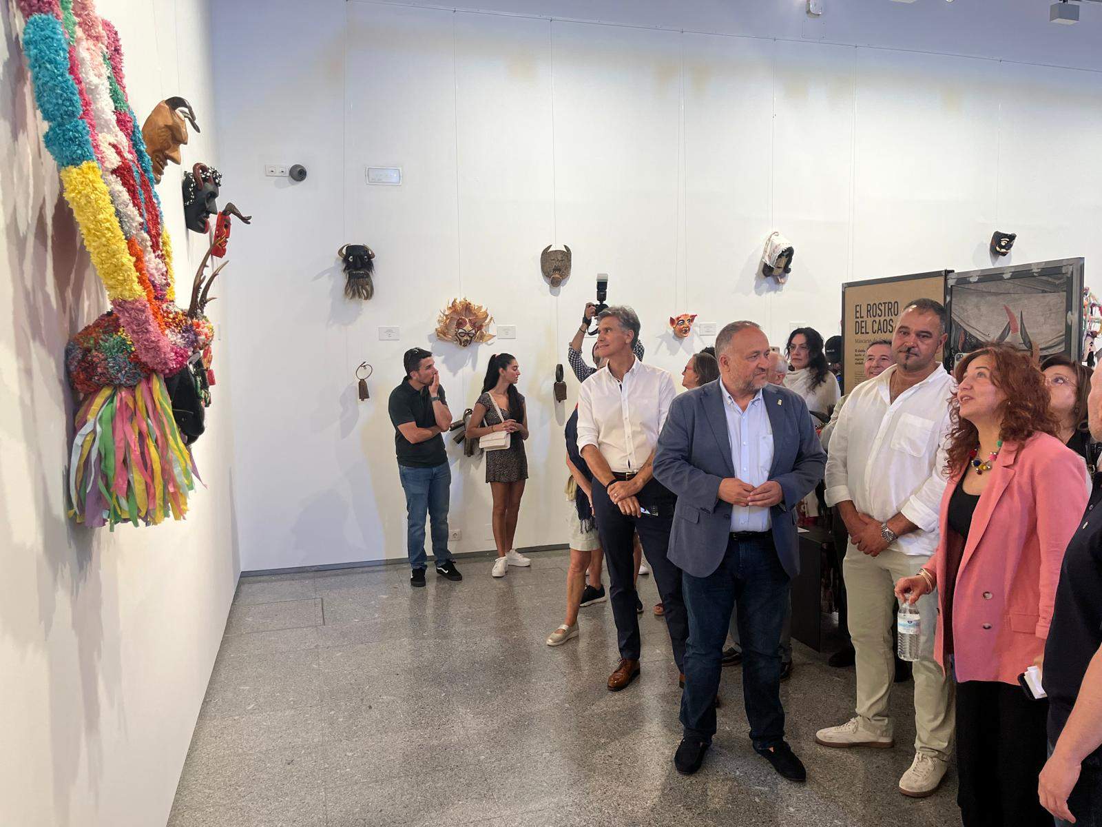 El Museo de los Pueblos Leoneses exhibe una muestra con más de 70 máscaras rituales de España, Portugal, Latinoamérica y Estados Unidos (1)
