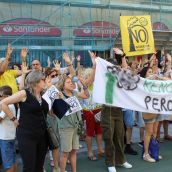 Concentración contra la construcción de la planta de biomasa de la Red de Calor de León Concentración contra la construcción de la planta de biomasa de la Red de Calor de León