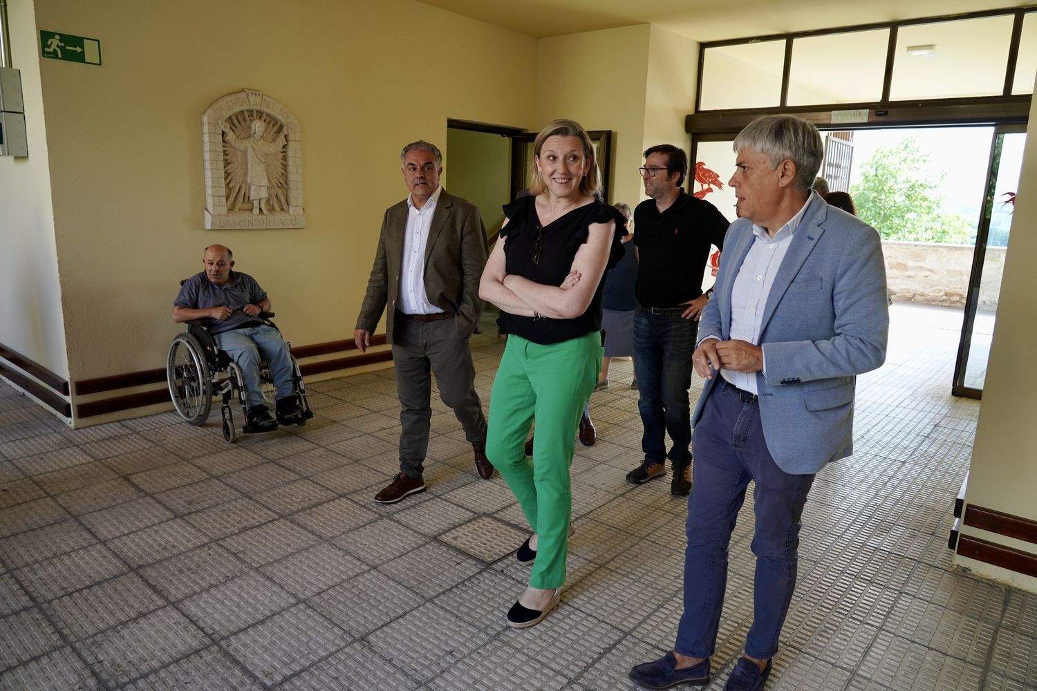 La vicepresidenta de la Junta y consejera de Familia e Igualdad de Oportunidades visita un centro social de Cáritas Diocesana de Astorga | Campillo / ICAL