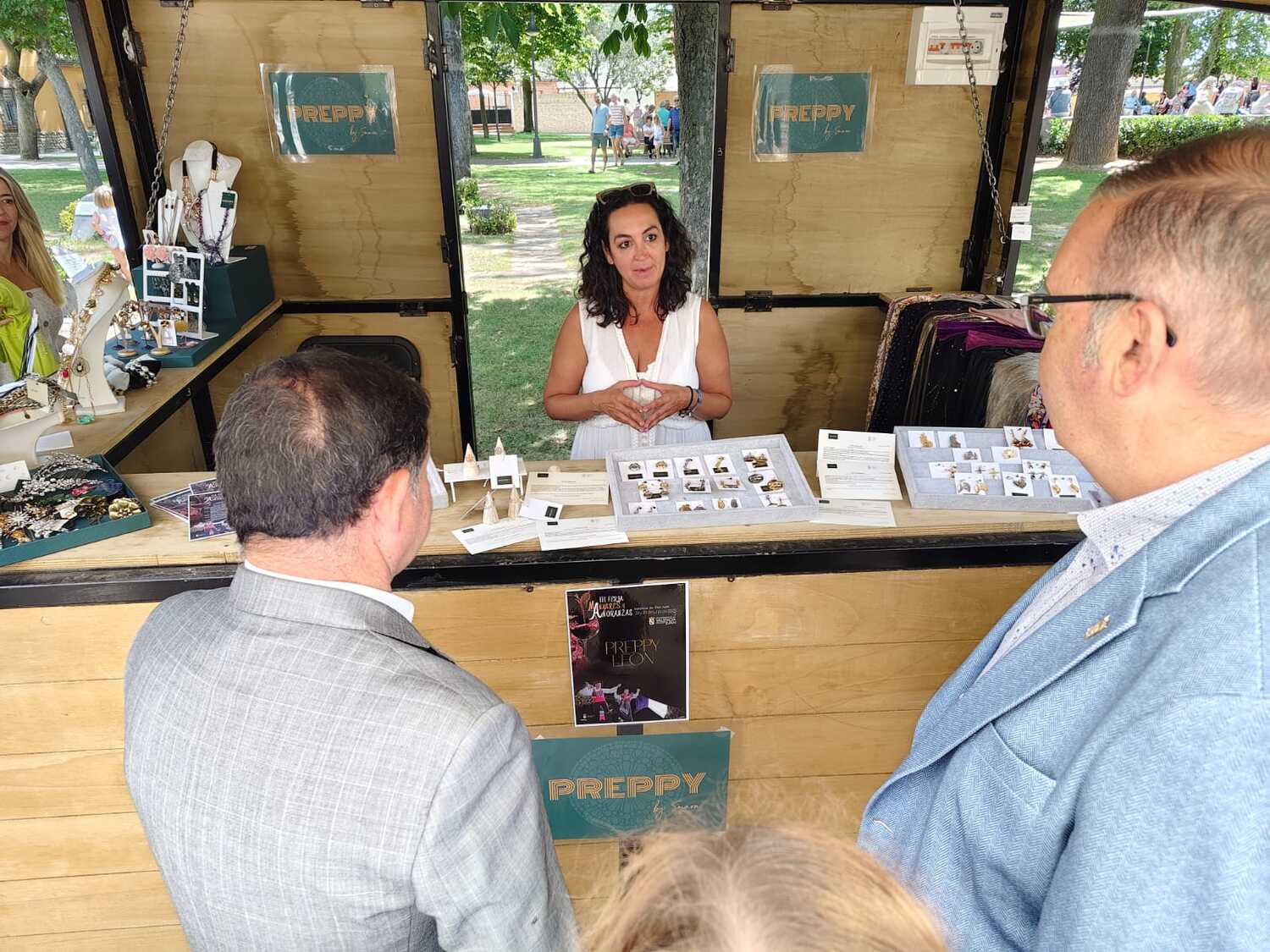 WhatsApp Image 2025 07 19 at 15.11.59 (4) WhatsApp Image 2025 07 19 at 15.11.59 (4)