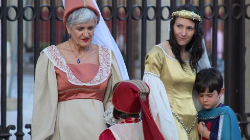 León rememora su historia con los actos 'Un trono para una mujer leonesa: Urraca I' | José Martín