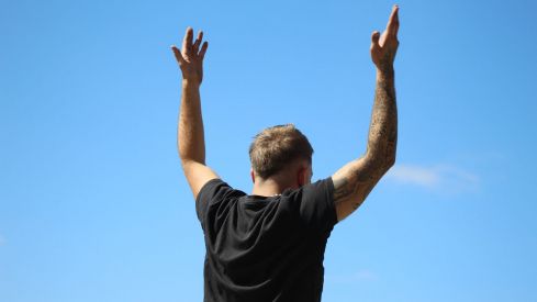 Trobajo del Camino ruge al ritmo de los motores del Slalom | José Martín