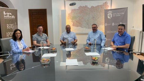 PSOE y UPL reafirman la "solidez" de su pacto de gobierno en la Diputación de León