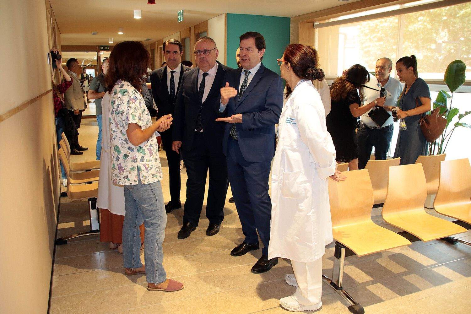 El presidente de la Junta de Castilla y León, Alfonso Fernández Mañueco, inaugura las nuevas instalaciones del centro de salud de Pinilla | Peio García / ICAL