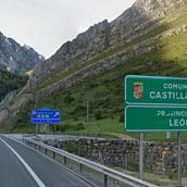 Cartel de entrada en la provincia de León | UPL reclama señales que en autovía y carreteras autonómicas diferencien la Región Leonesa y Castilla la Vieja