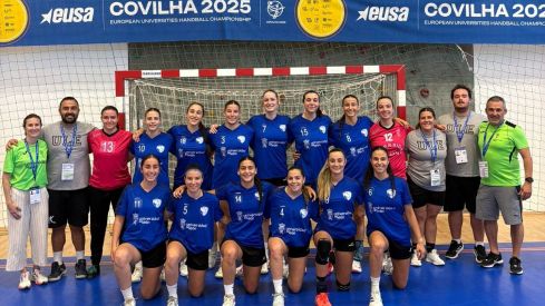 El equipo femenino de balonmano de la ULE consigue una plata histórica en el europeo 