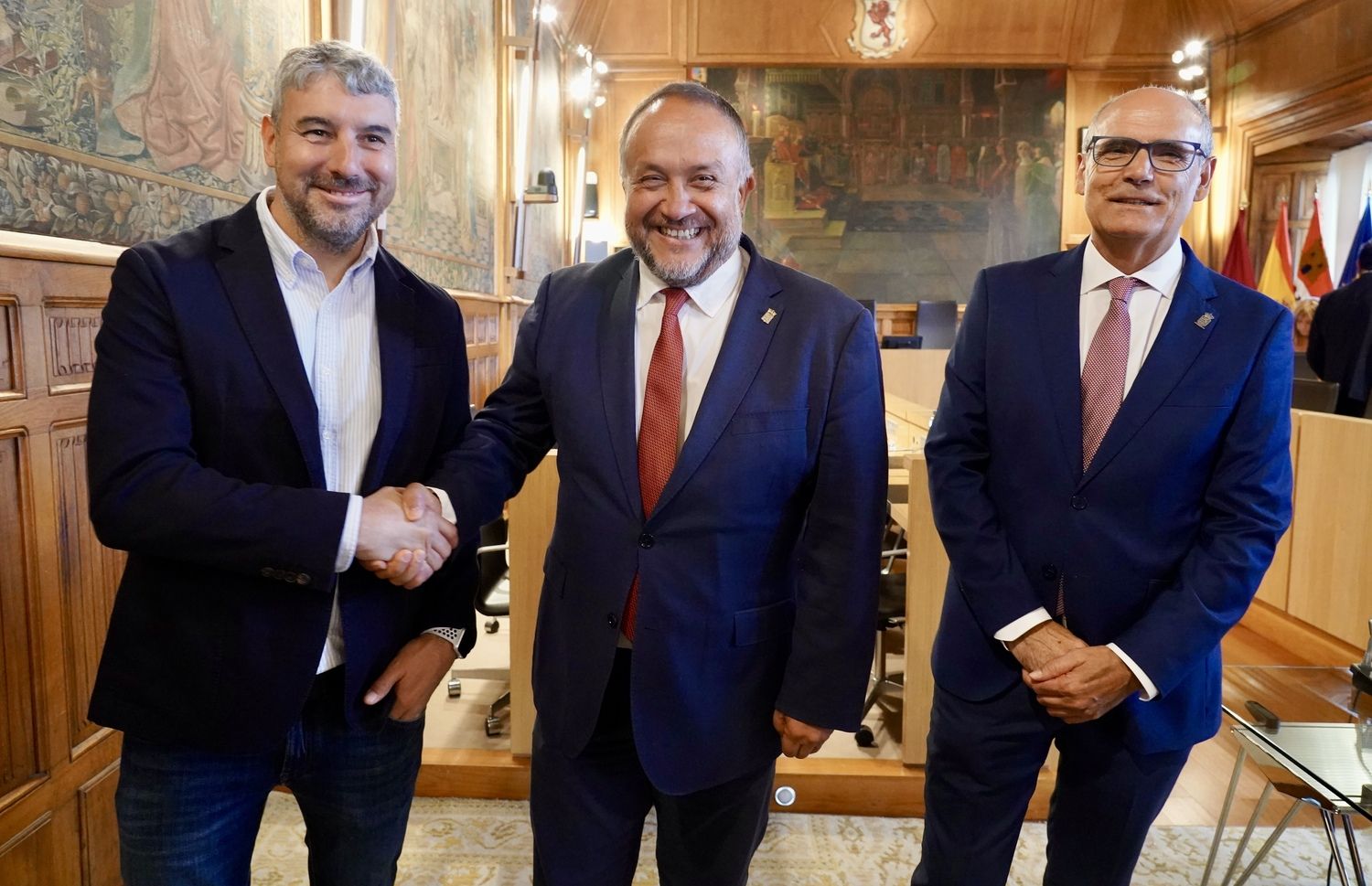 Pleno de la Diputación de León | Campillo / ICAL Pleno de la Diputación de León | Campillo / ICAL