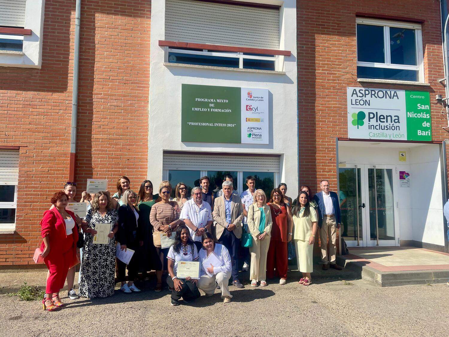 La Junta clausura el programa mixto de formación y empleo de Asprona León con una subvención de 208.000 euros La Junta clausura el programa mixto de formación y empleo de Asprona León con una subvención de 208.000 euros