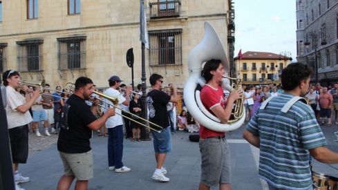 Último pase del 'Sin Control EuroTrip 2025' en León | José Martín