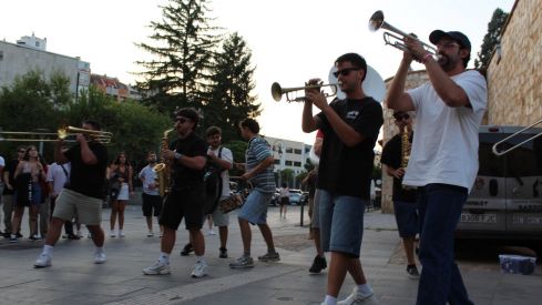 Último pase del 'Sin Control EuroTrip 2025' en León | José Martín