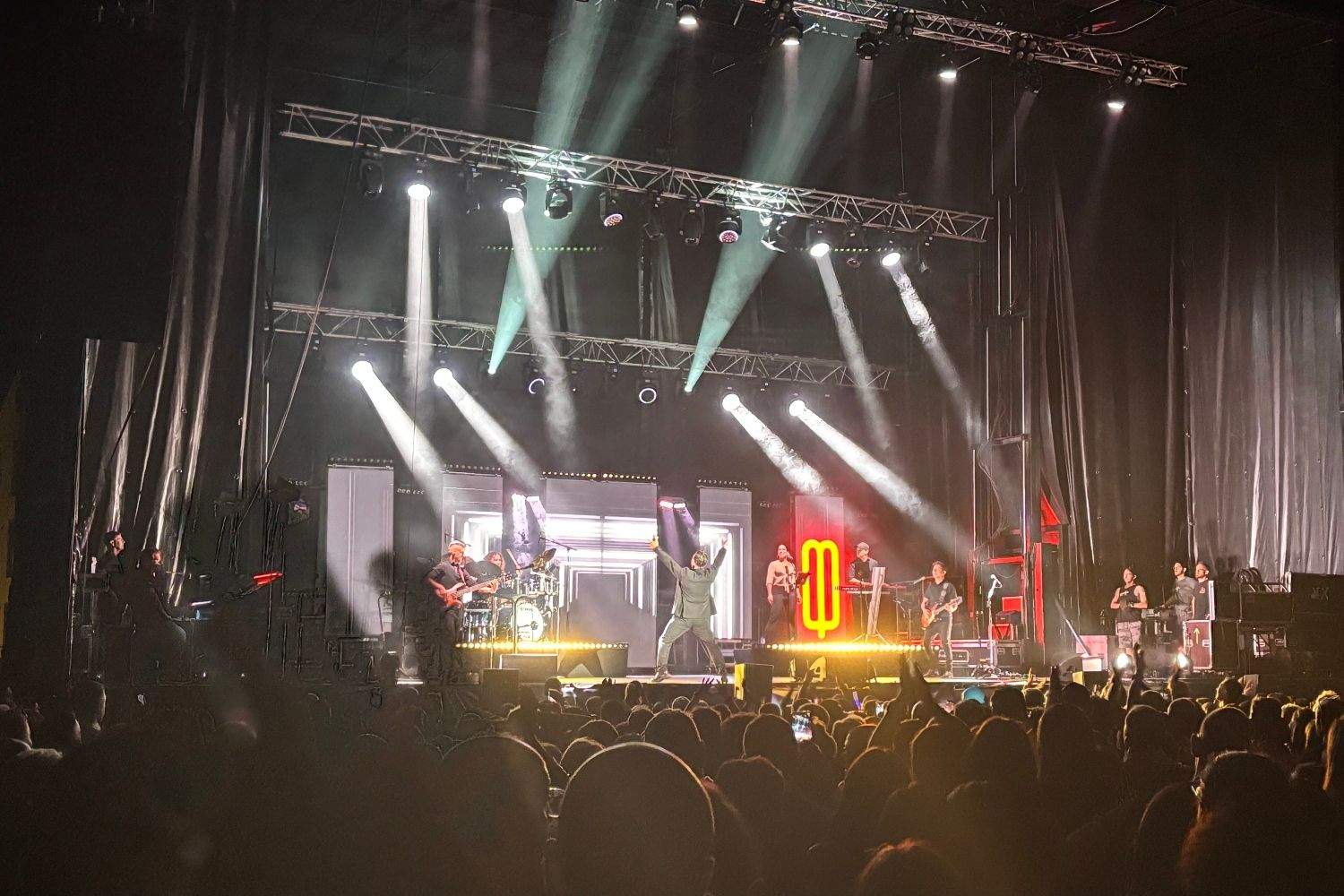 Bustamante 'devuelve la vida' a La Robla en las fiestas de Celada Bustamante 'devuelve la vida' a La Robla en las fiestas de Celada